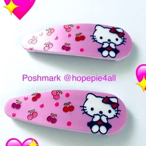 💖Hello Kitty hair clips 💖